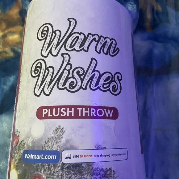 COPY - Warm Wishes Plush Throw Santa Deer 50x60 - Picture 4 of 8